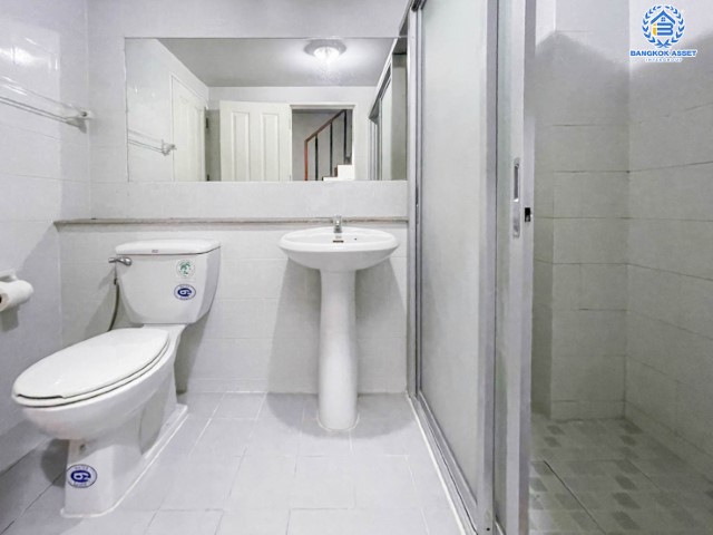 *****ทาวน์โฮมมือสองย่านนนทบุรี ม.ศุภาลัยวิลล์ รัตนาธิเบศร์ เนื้อที่ 18 ตร.ว. ฟังก์ชัน 3 ห้องนอน 3 ห้องน้ำ 1 ที่จอดรถ บ้านพร้อมอยู่ บนทำเลติดถ.รัตนาธิเบศร์ และรถไฟฟ้าสายสีม่วง "สถานีศูนย์ราชการนนทบุรี" ใกล้สนามบินน้ำ, เซ็นทรัลรัตนาธิเบศร์ และทางด่วน "งามวงศ์วาน" ราคาถูก!